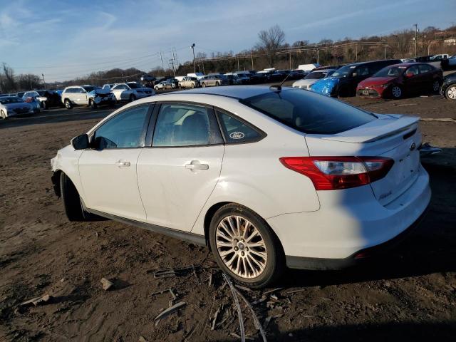 1FADP3F29DL164915 - 2013 FORD FOCUS SE WHITE photo 2