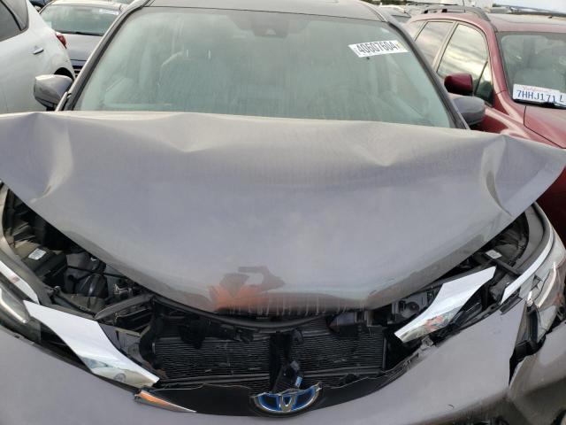 5TDJRKEC5NS096429 - 2022 TOYOTA SIENNA XLE GRAY photo 11