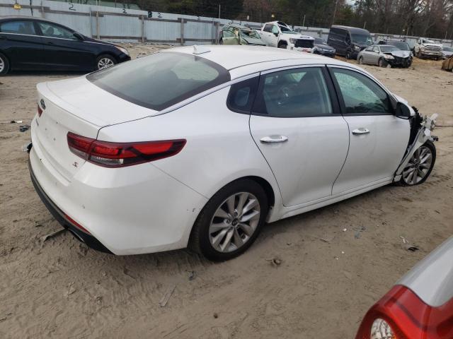 5XXGT4L30JG225232 - 2018 KIA OPTIMA LX WHITE photo 3