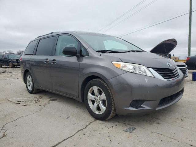 5TDKK3DC4BS092691 - 2011 TOYOTA SIENNA LE GRAY photo 4