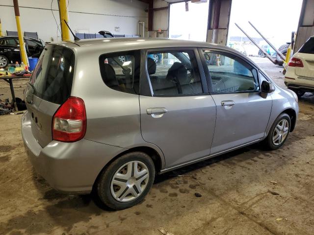 JHMGD37458S063445 - 2008 HONDA FIT GRAY photo 3