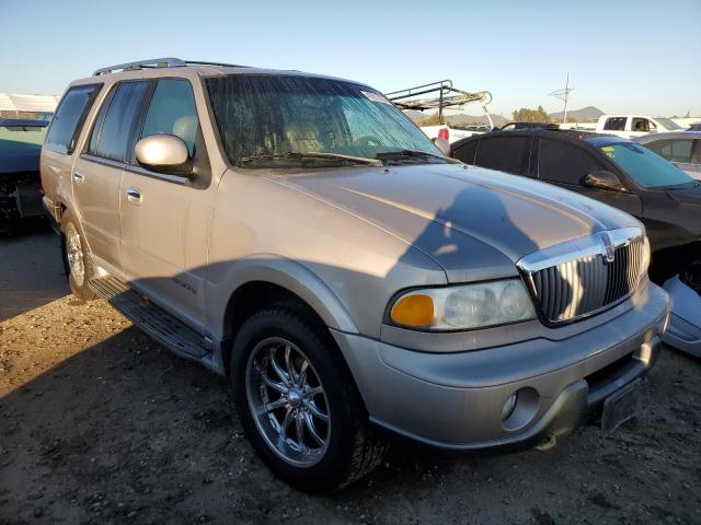 5LMPU28A5YLJ03123 - 2000 LINCOLN NAVIGATOR 金色 照片 4