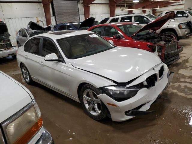 WBA3C3C58EP660747 - 2014 BMW 320 I XDRIVE WHITE photo 4