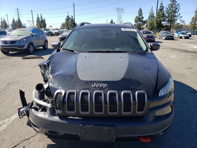 1C4PJMBX5JD512957 - 2018 JEEP CHEROKEE TRAILHAWK BLACK photo 5