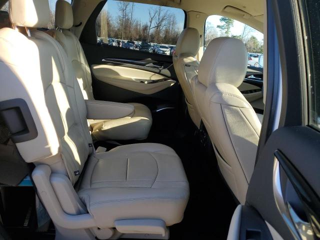 5GAERBKW2JJ154652 - 2018 BUICK ENCLAVE ESSENCE 白色 照片 11