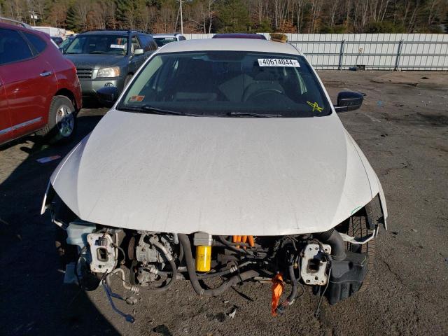 3VW2K7AJ2EM235911 - 2014 VOLKSWAGEN JETTA BASE WHITE photo 5