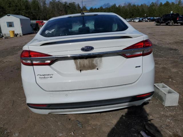 3FA6P0H79HR227079 - 2017 FORD FUSION SE WHITE photo 6