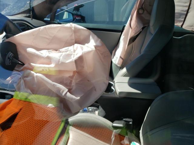 5YJSA1E1XGF152828 - 2016 TESLA MODEL S Կապույտ լուսանկար 7