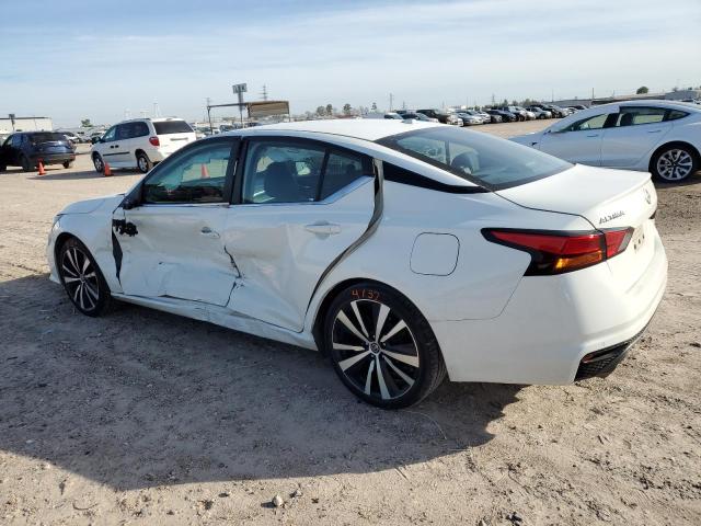 1N4BL4CV2LC231182 - 2020 NISSAN ALTIMA SR WHITE photo 2