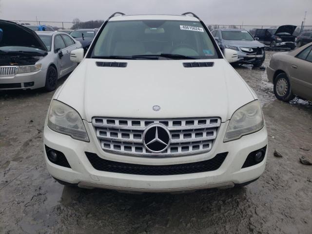 4JGBB5GB0BA728014 - 2011 MERCEDES-BENZ ML 350 WHITE photo 5