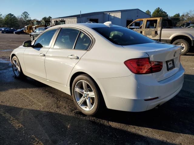 WBA3B1C56EK134038 - 2014 BMW 320 I WHITE photo 2