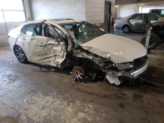 19UUB1F37FA028420 - 2015 ACURA TLX WHITE photo 4