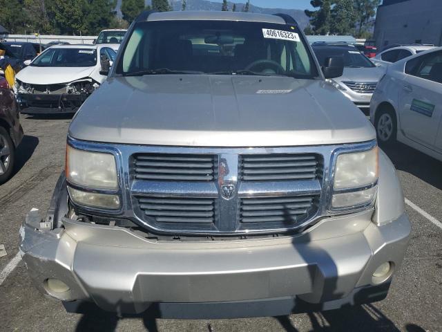 1D8GU28K28W151114 - 2008 DODGE NITRO SXT GRAY photo 5