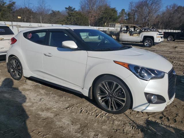 KMHTC6AE8GU279777 - 2016 HYUNDAI VELOSTER TURBO WHITE photo 4