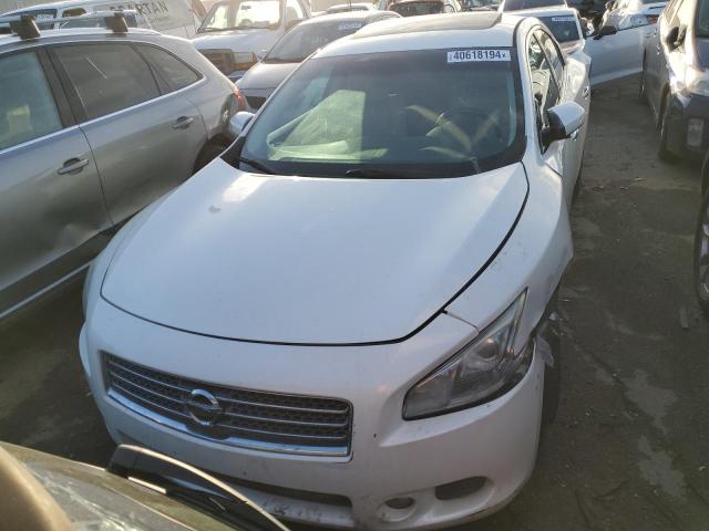 1N4AA51E29C821109 - 2009 NISSAN MAXIMA S WHITE photo 5