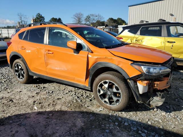 JF2GTACC1K8236390 - 2019 SUBARU CROSSTREK PREMIUM ORANGE photo 4