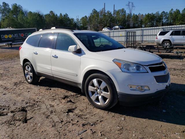 1GNKRLED7CJ194284 - 2012 CHEVROLET TRAVERSE LTZ WHITE photo 4