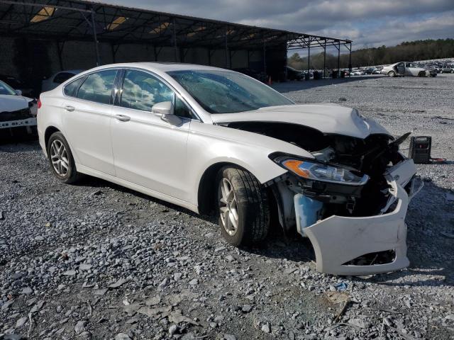 3FA6P0HD1ER285916 - 2014 FORD FUSION SE WHITE photo 4