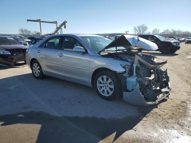 4T1BK46K27U037164 - 2007 TOYOTA CAMRY LE SILVER photo 4