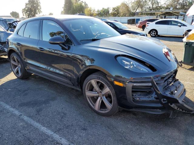 WP1AA2A58PLB16187 - 2023 PORSCHE MACAN BASE BLACK photo 4