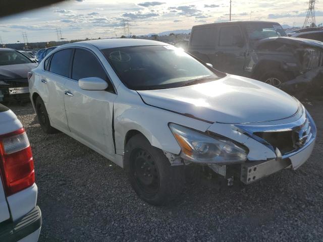 1N4AL3AP9FN395371 - 2015 NISSAN ALTIMA 2.5 WHITE photo 4