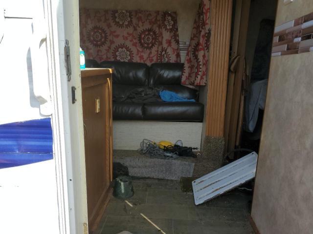 4YDT303256P225481 - 2006 KEYSTONE SPRINTER WHITE photo 6