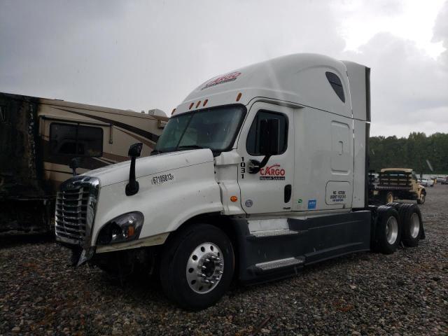 3AKJGLD54GSGT2354 - 2016 FREIGHTLINER CASCADIA 1 WHITE photo 2