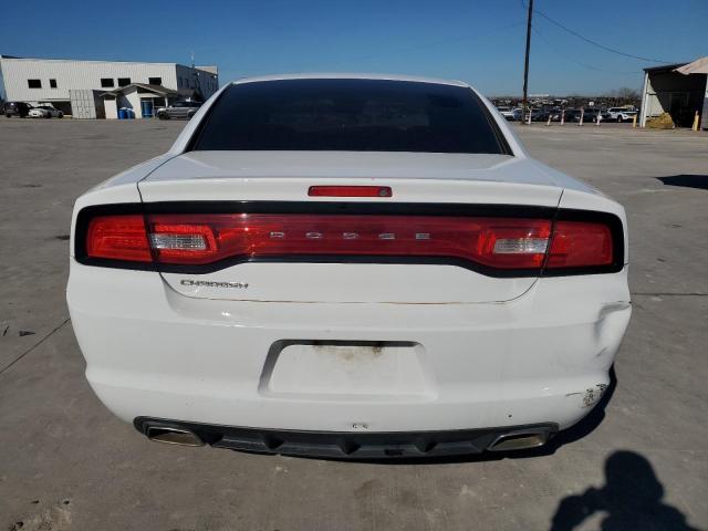 2C3CDXBGXDH689636 - 2013 DODGE CHARGER SE WHITE photo 6