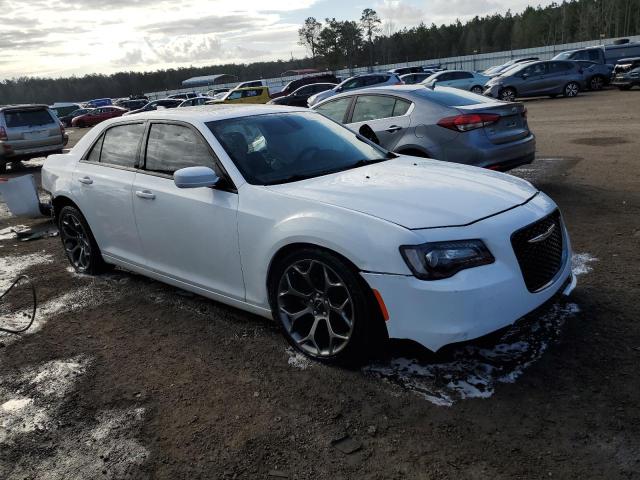 2C3CCABG7GH320740 - 2016 CHRYSLER 300 S WHITE photo 4