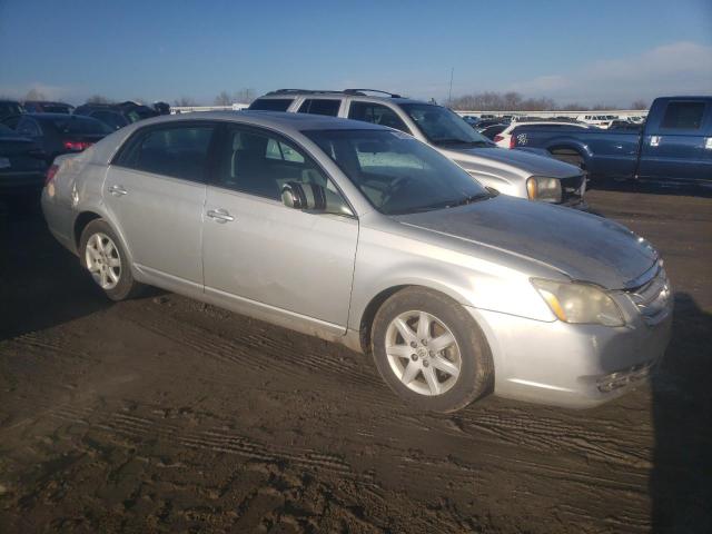 4T1BK36B26U143493 - 2006 TOYOTA AVALON XL SILVER photo 4