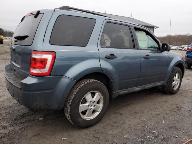 1FMCU9D79BKC36064 - 2011 FORD ESCAPE XLT BLUE photo 3