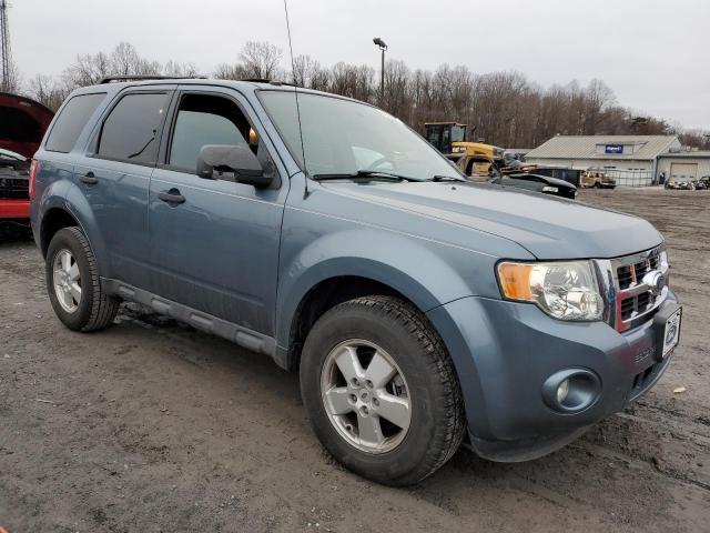 1FMCU9D79BKC36064 - 2011 FORD ESCAPE XLT BLUE photo 4