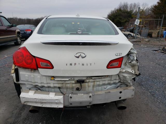 JNKCV61E39M013289 - 2009 INFINITI G37 BASE WHITE photo 6