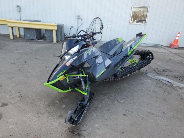 4UF17SNW9HT108791 - 2017 ARCC SNOWMOBILE GREEN photo 2