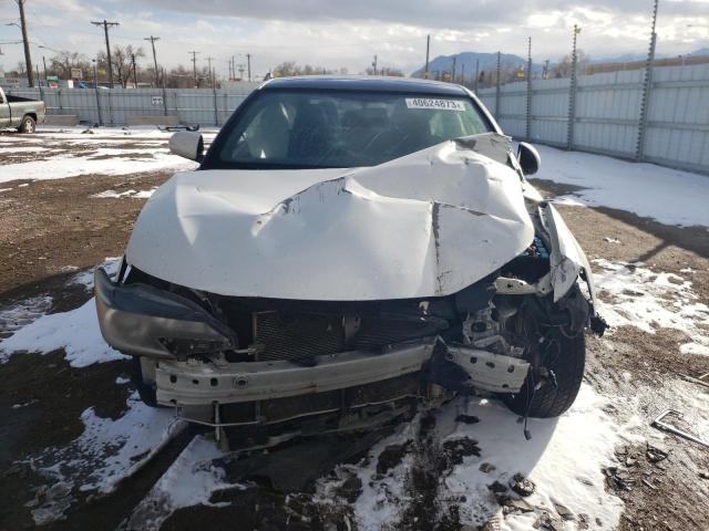 JTKJF5C79FJ011549 - 2015 TOYOTA SCION TC WHITE photo 5