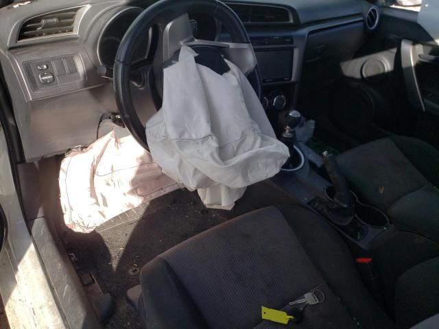 JTKJF5C79FJ011549 - 2015 TOYOTA SCION TC WHITE photo 8