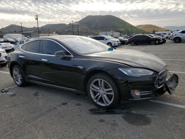 5YJSA1S10EFP31943 - 2014 TESLA MODEL S შავი ფოტო 4