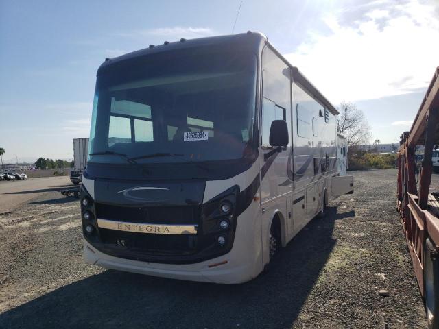 1F65F5DN8L0A06899 - 2021 JAYC MOTORHOME WHITE photo 2