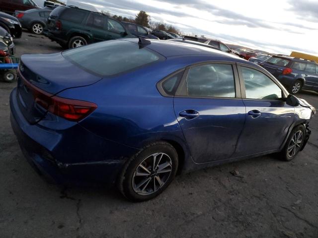 3KPF24AD0PE585497 - 2023 KIA FORTE LX BLUE photo 3