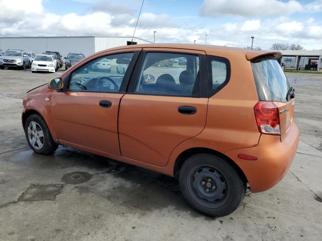 KL1TD666X6B515334 - 2006 CHEVROLET AVEO BASE ORANGE photo 2