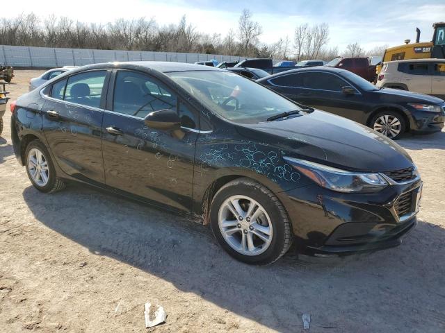 1G1BE5SM9J7234663 - 2018 CHEVROLET CRUZE LT BLACK photo 4