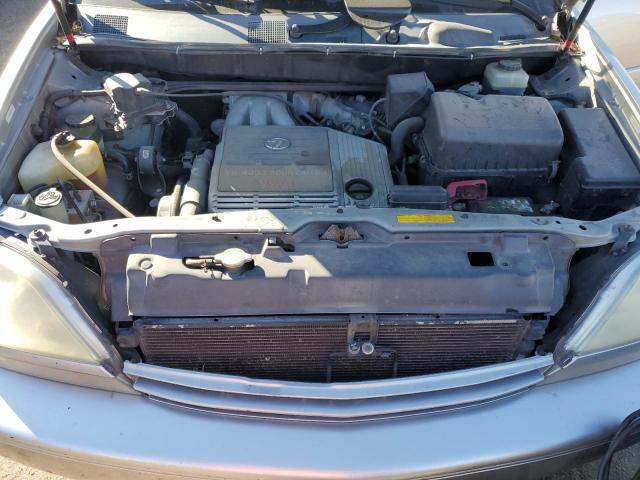 JTJGF10U710109687 - 2001 LEXUS RX 300 SILVER photo 11