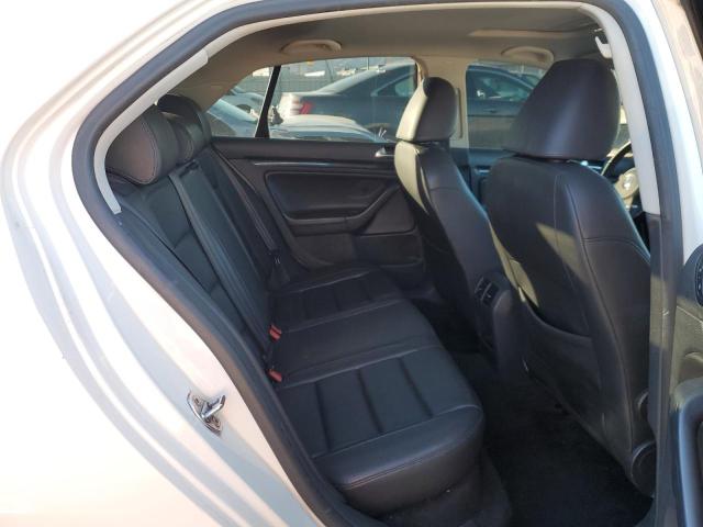 3VWRA7AJ3AM077025 - 2010 VOLKSWAGEN JETTA WOLFSBURG 白色 照片 10