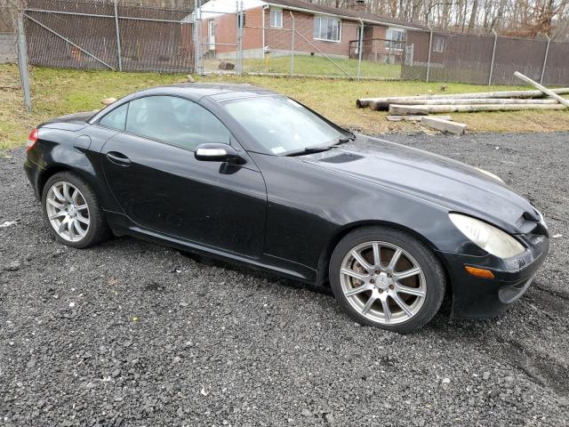 WDBWK56F36F125611 - 2006 MERCEDES-BENZ SLK 350 BLACK photo 4