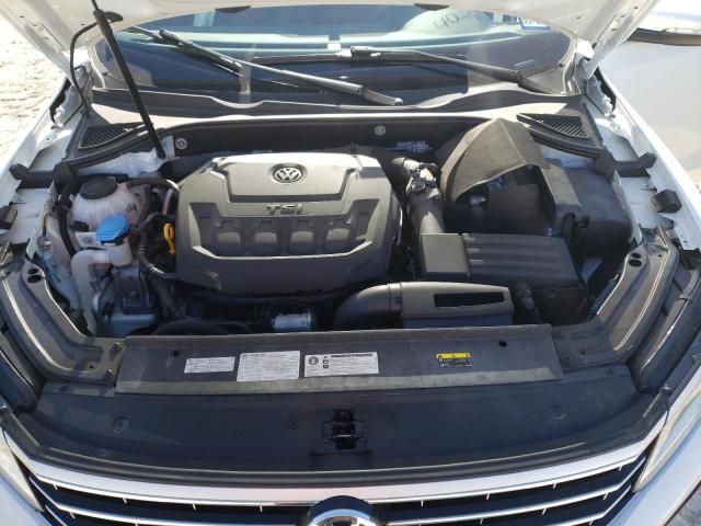 1VWBA7A37JC017530 - 2018 VOLKSWAGEN PASSAT SE WHITE photo 11