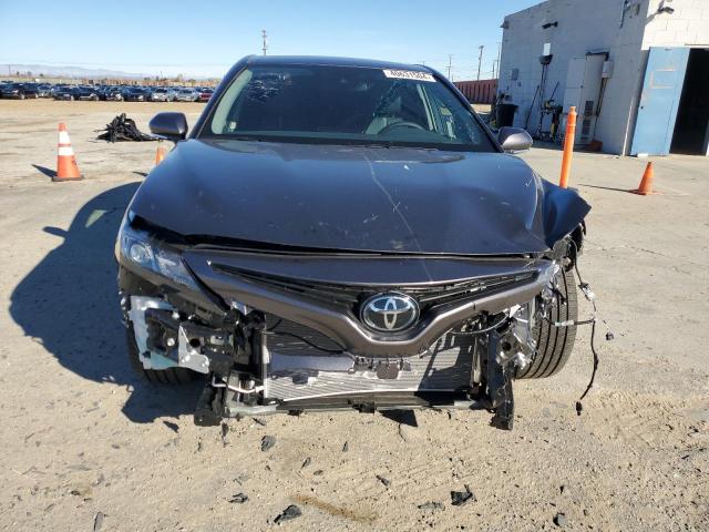 4T1G11AK7RU871139 - 2024 TOYOTA CAMRY SE NIGHT SHADE CHARCOAL photo 5