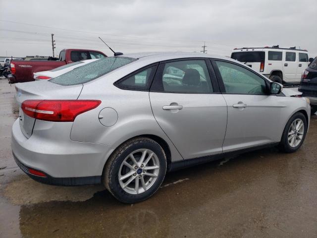 1FADP3F20FL275453 - 2015 FORD FOCUS SE SILVER photo 3