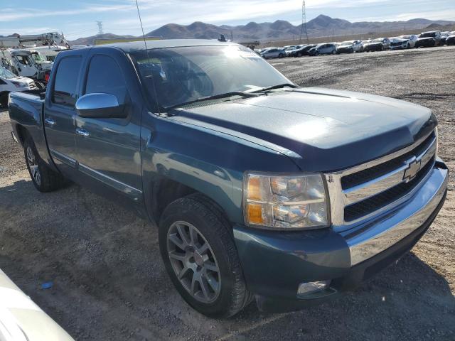 3GCPCSE09BG277657 - 2011 CHEVROLET SILVERADO C1500 LT TEAL photo 4