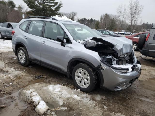 JF2SKACC5KH592242 - 2019 SUBARU FORESTER GRAY photo 4