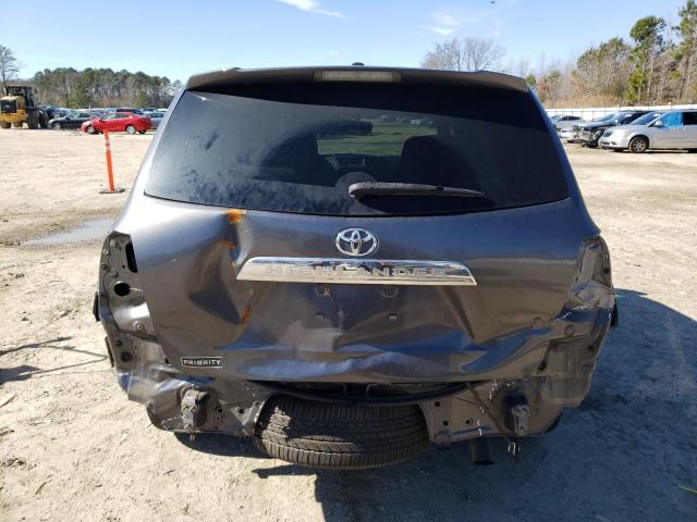 5TDZA3EH2BS013031 - 2011 TOYOTA HIGHLANDER BASE رمادي صورة 6